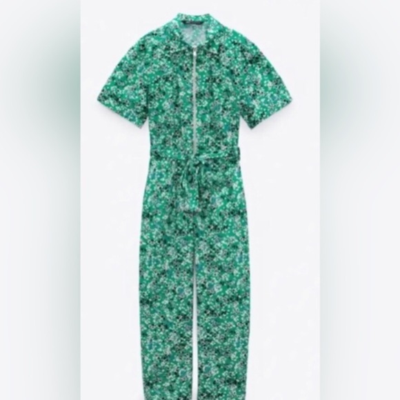 Zara green‎ floral short sleeve zip up jumpsuit size medium brand new - Picture 6 of 6